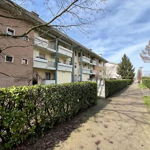Apartament House, Noale