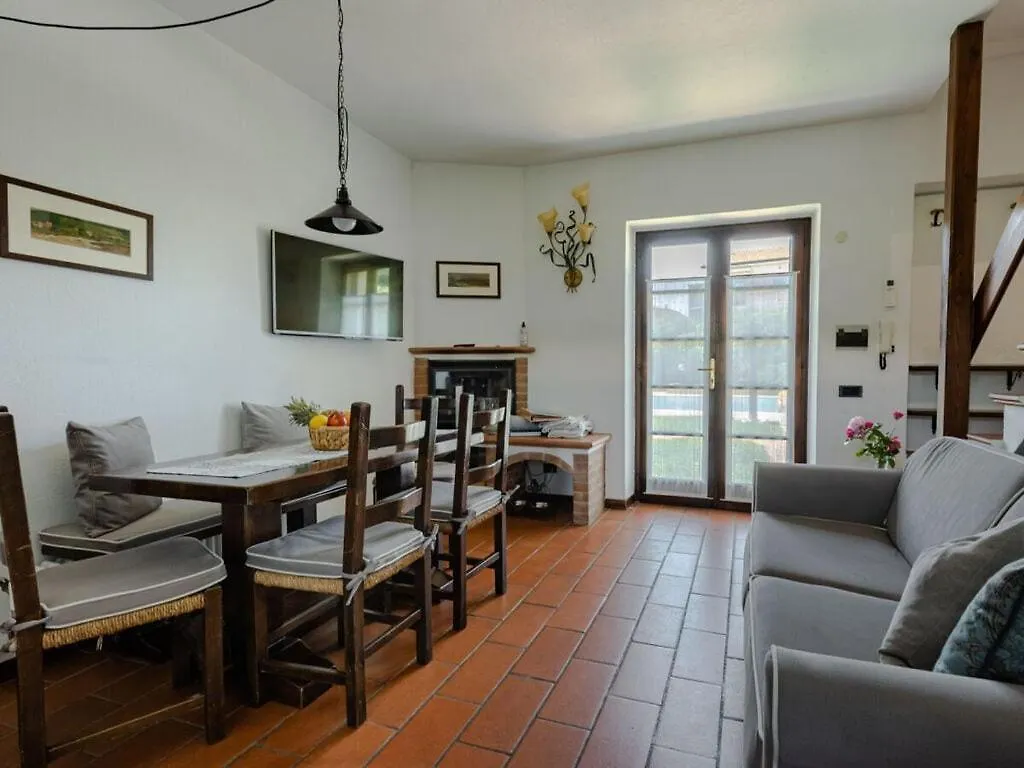 Casa Vecchio Mulino 1 Villa Peschiera del Garda Semesterbostad