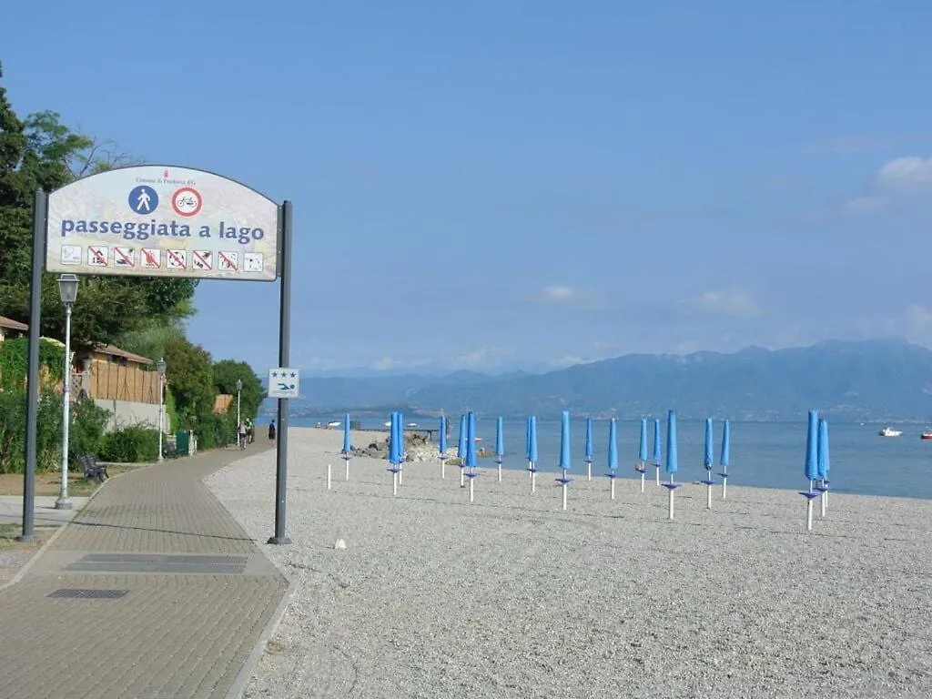 Casa Vecchio Mulino 1 Villa Peschiera del Garda Semesterbostad